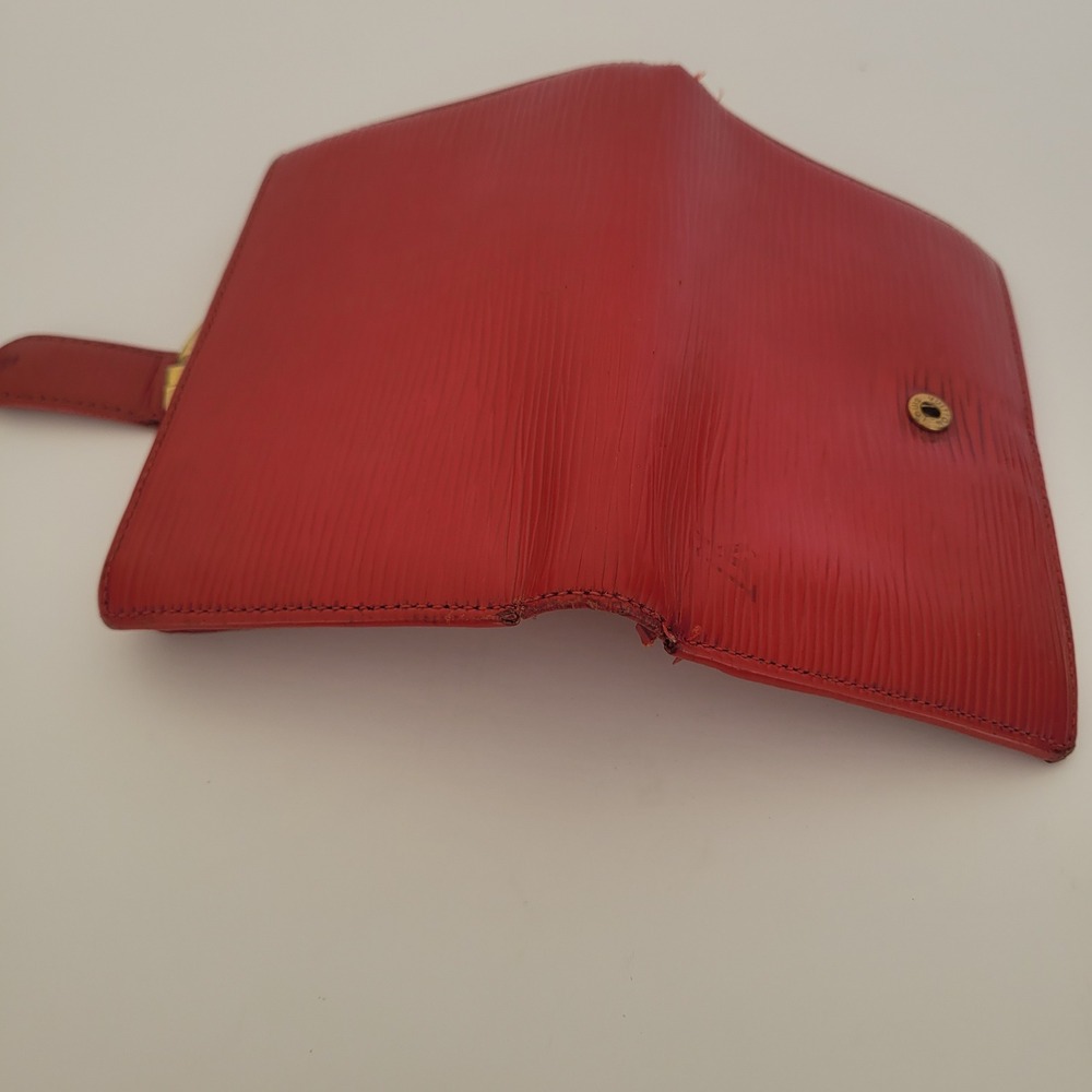 Louis Vuitton Red Epi Leather Portefeuille Viennois Kiss Lock Wallet MI0918 - Picture 13 of 13